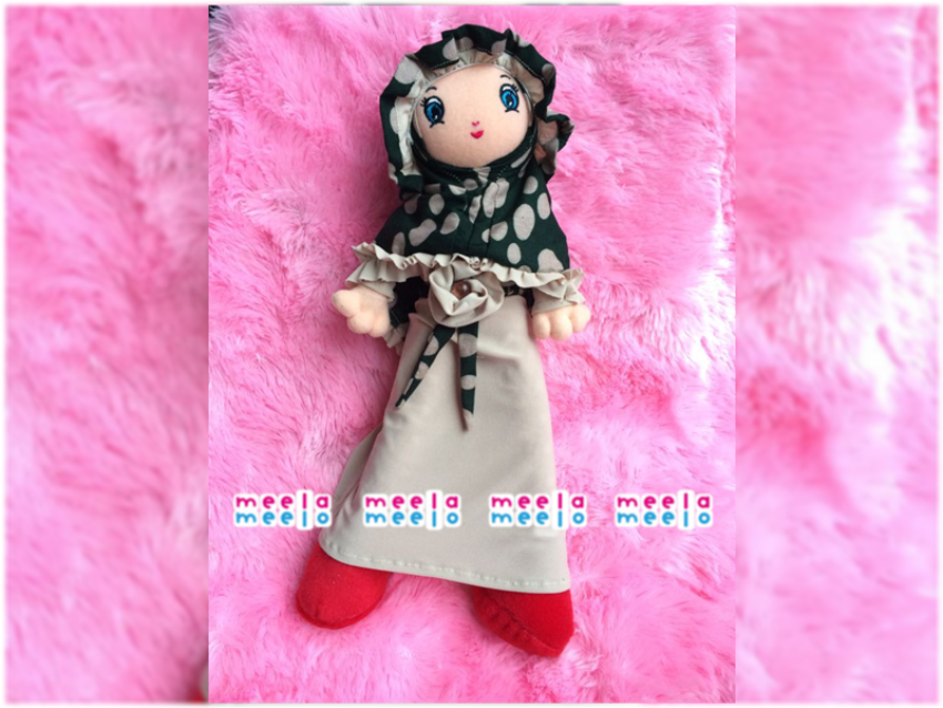 Boneka Muslimah Meela Meelo Krem Bertopi fix